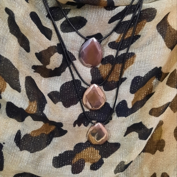 VERY beautiful 3 strand 3 pendant necklace with mixed metals - Picture 2 of 5